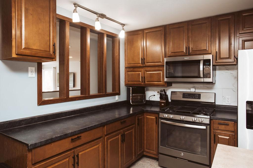 1963 single family home for sale at 1624 Graydon Avenue in Brainerd, MN — 4 bed, 5 bath (photo 4 of 56)