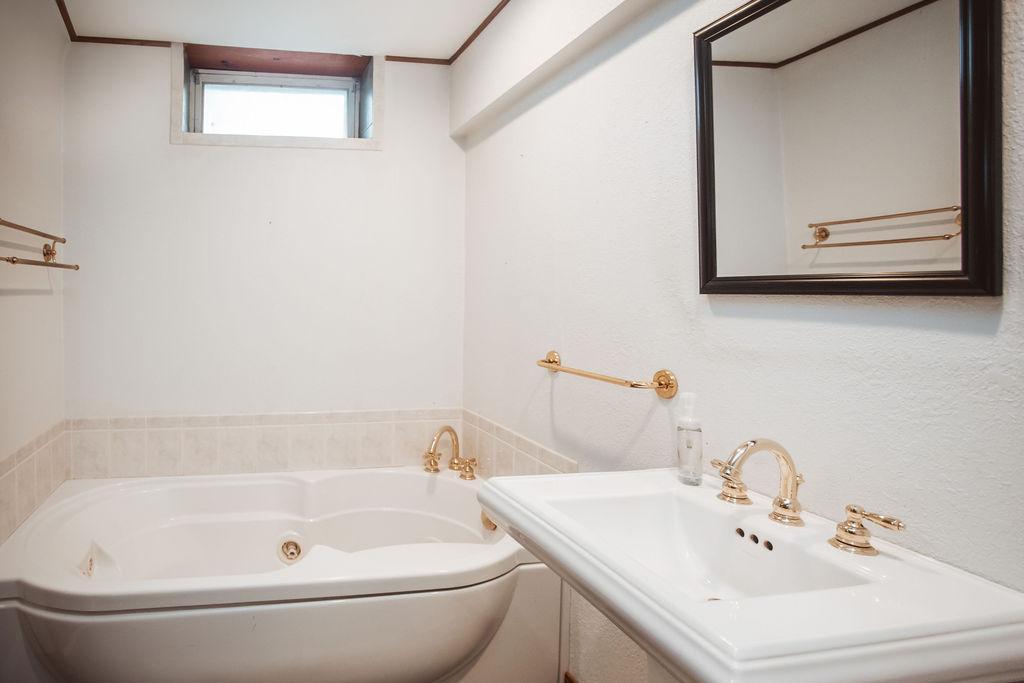 1963 single family home for sale at 1624 Graydon Avenue in Brainerd, MN — 4 bed, 5 bath (photo 38 of 56)