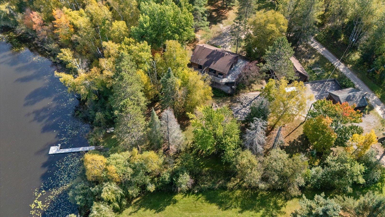 1996 single family home for sale at 24392 S Long Lake Trail in Bigfork, MN — 3 bed, 2 bath (photo 16 of 26)
