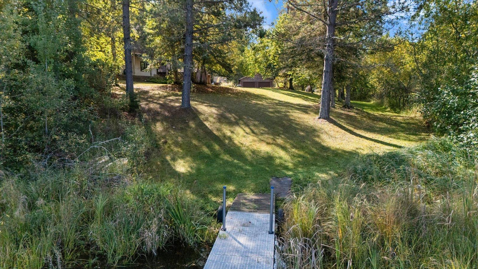 1996 single family home for sale at 24392 S Long Lake Trail in Bigfork, MN — 3 bed, 2 bath (photo 23 of 26)