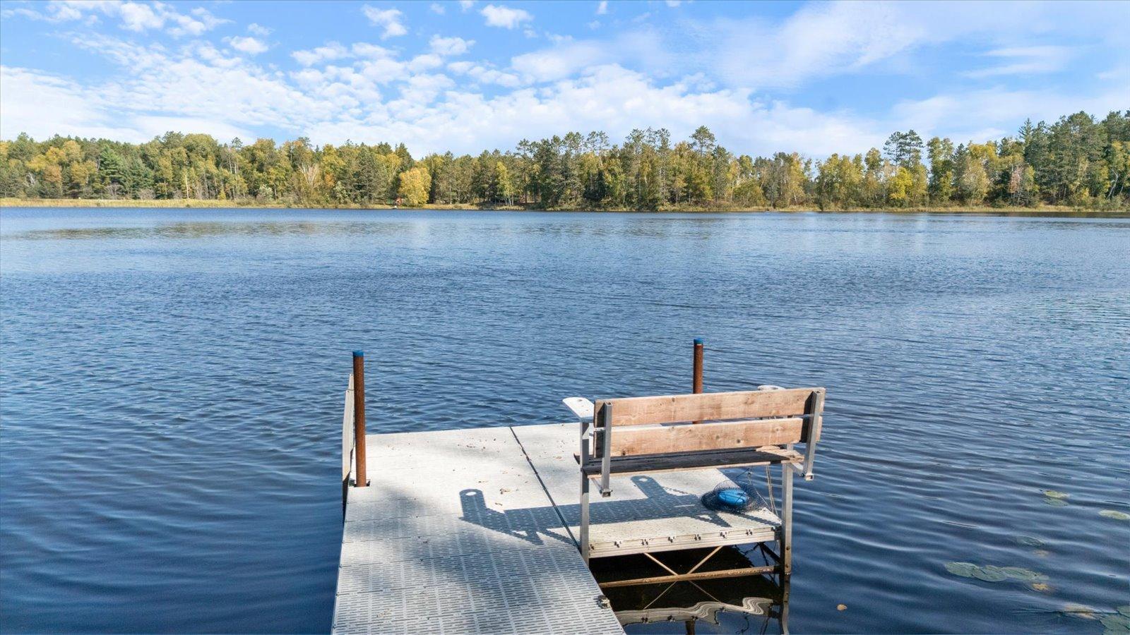 1996 single family home for sale at 24392 S Long Lake Trail in Bigfork, MN — 3 bed, 2 bath (photo 7 of 26)
