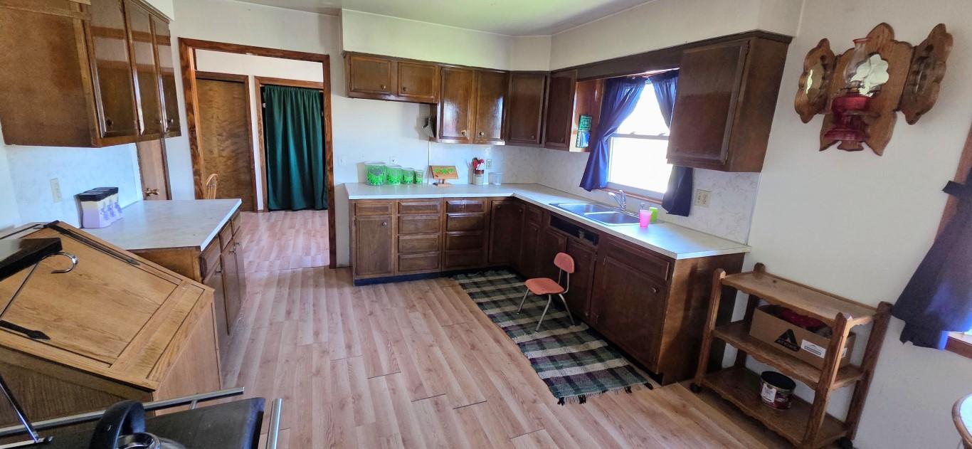 1970 single family home for sale at 33293 115th Avenue in Eagle Bend, MN — 2 bed, 1 bath (photo 23 of 47)