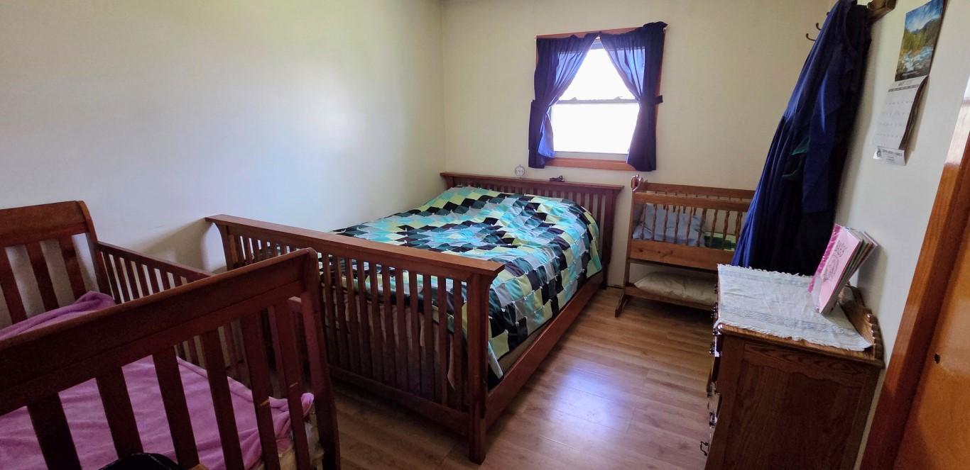 1970 single family home for sale at 33293 115th Avenue in Eagle Bend, MN — 2 bed, 1 bath (photo 24 of 47)