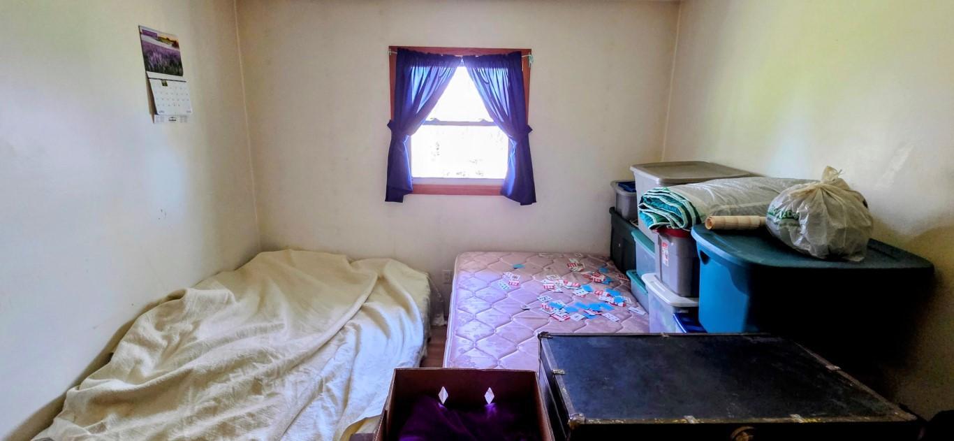 1970 single family home for sale at 33293 115th Avenue in Eagle Bend, MN — 2 bed, 1 bath (photo 25 of 47)