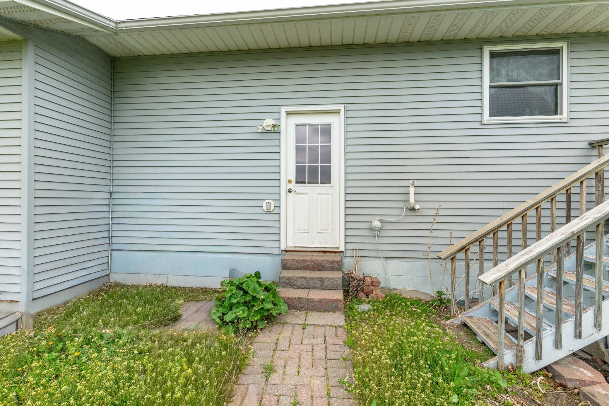1978 single family home for sale at 16990 River Oaks Boulevard in Fergus Falls, MN — 3 bed, 2 bath (photo 16 of 74)