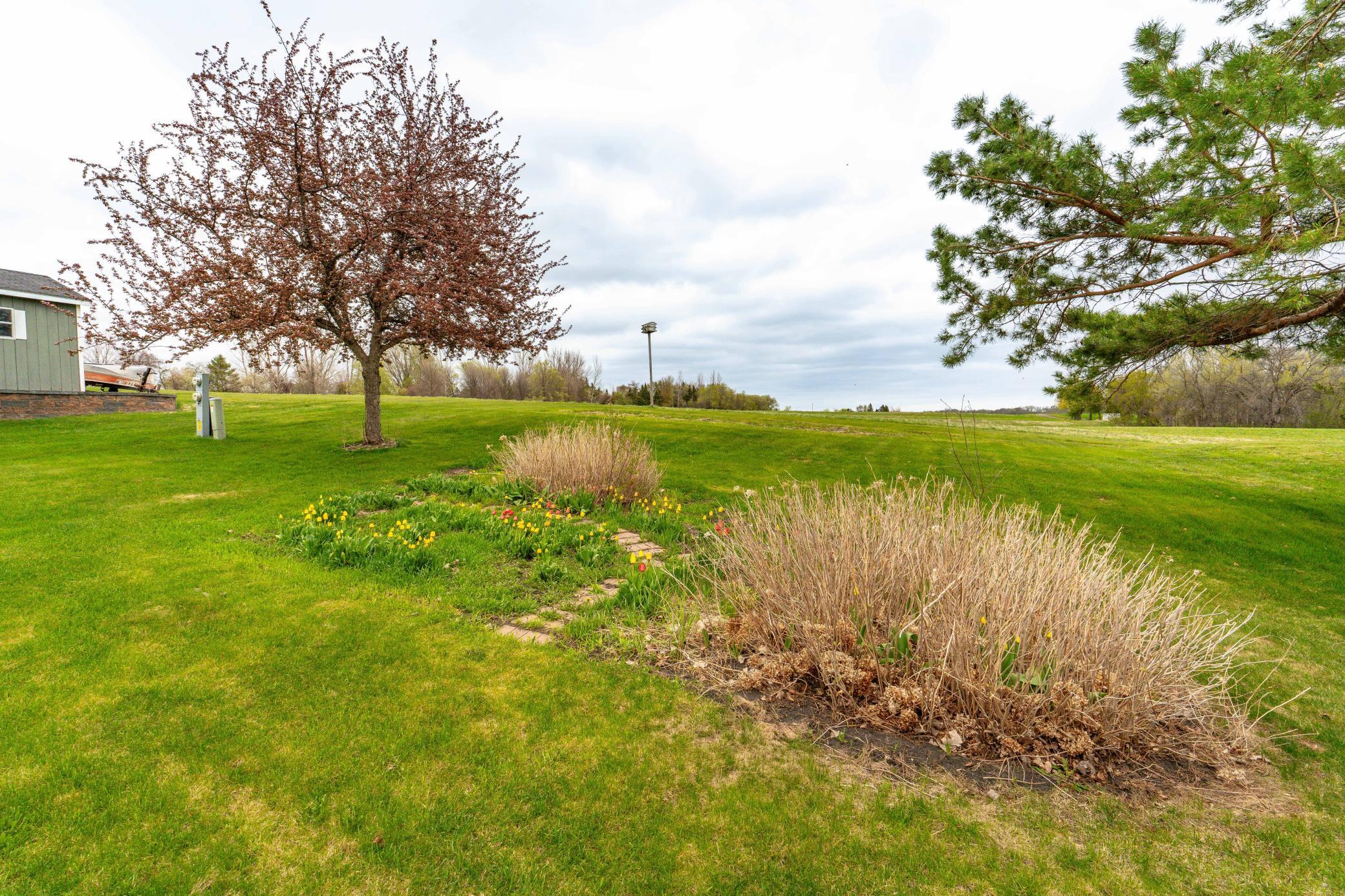 1978 single family home for sale at 16990 River Oaks Boulevard in Fergus Falls, MN — 3 bed, 2 bath (photo 27 of 74)