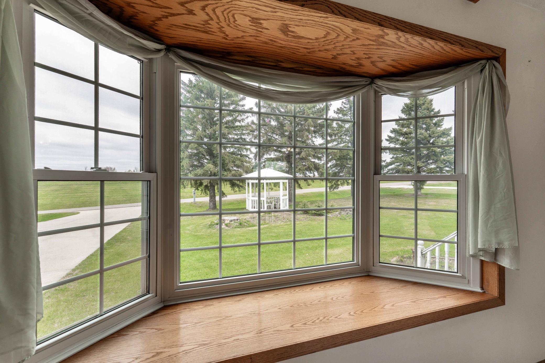 1978 single family home for sale at 16990 River Oaks Boulevard in Fergus Falls, MN — 3 bed, 2 bath (photo 33 of 74)