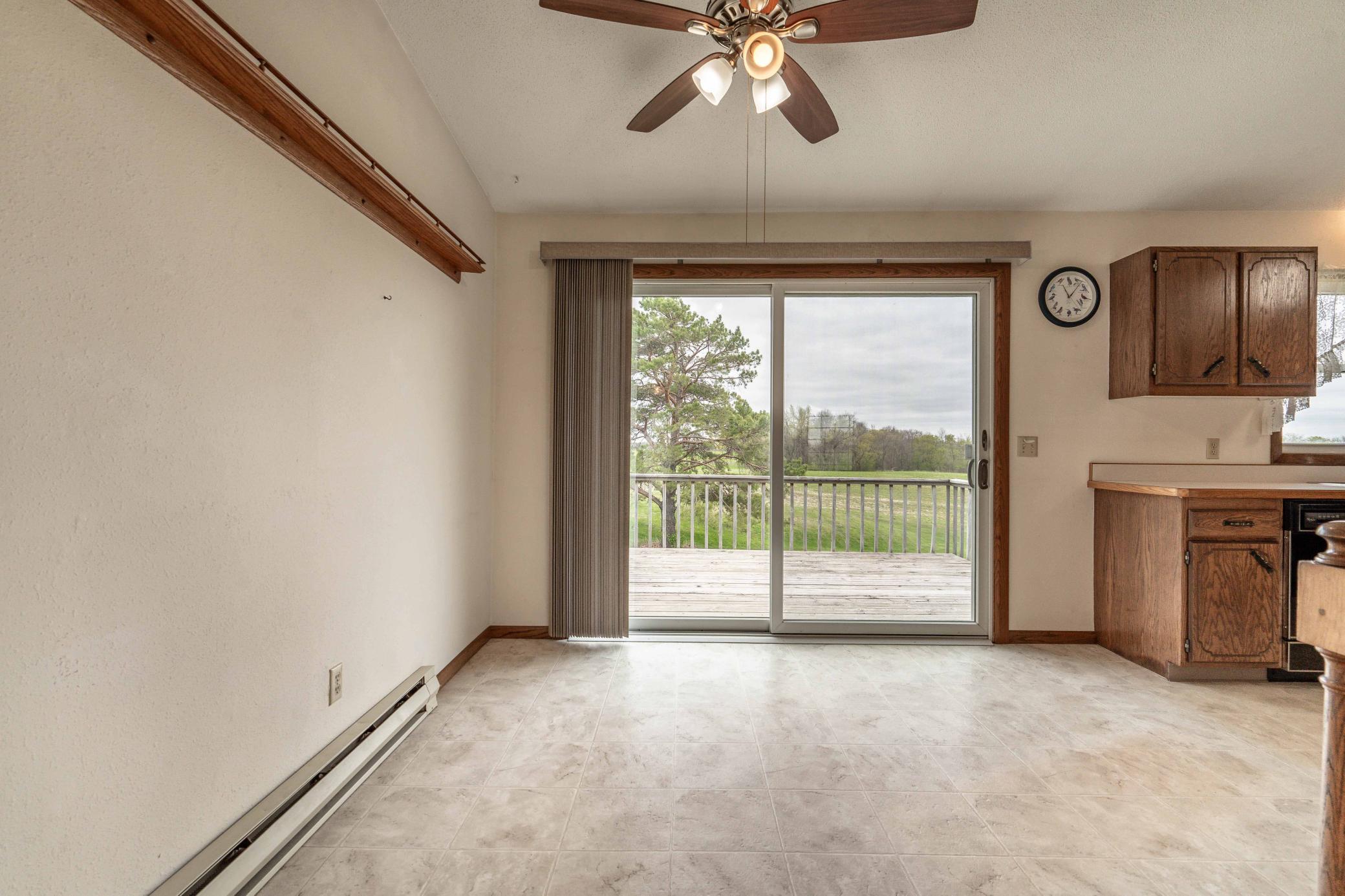 1978 single family home for sale at 16990 River Oaks Boulevard in Fergus Falls, MN — 3 bed, 2 bath (photo 34 of 74)