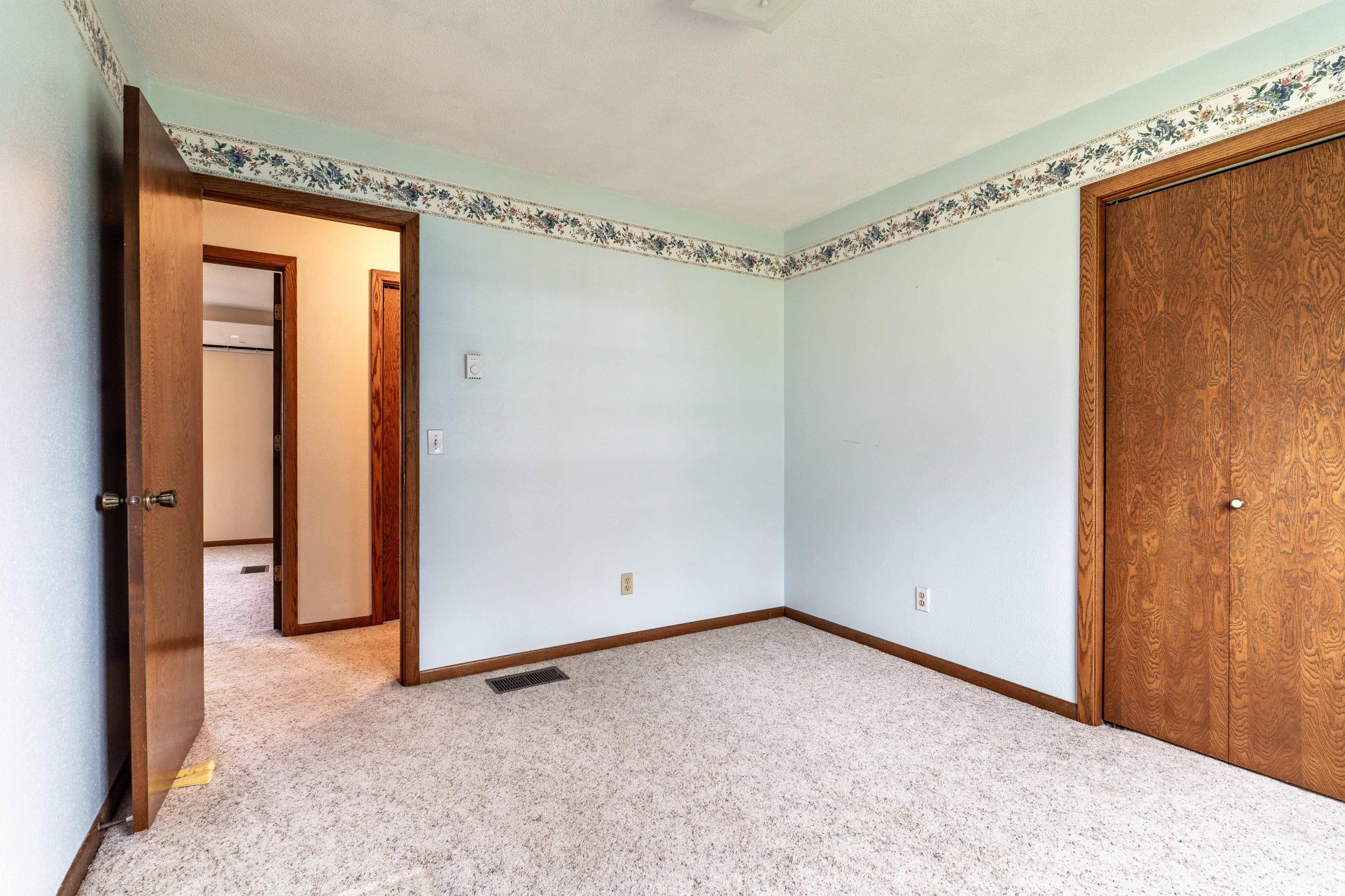 1978 single family home for sale at 16990 River Oaks Boulevard in Fergus Falls, MN — 3 bed, 2 bath (photo 46 of 74)