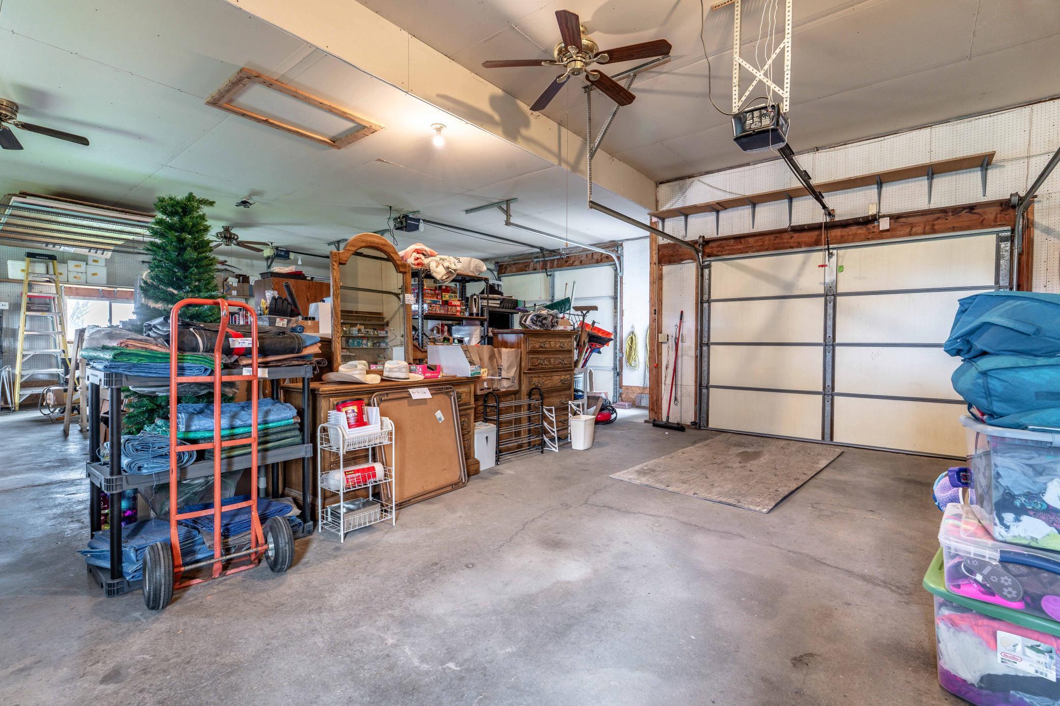 1978 single family home for sale at 16990 River Oaks Boulevard in Fergus Falls, MN — 3 bed, 2 bath (photo 71 of 74)