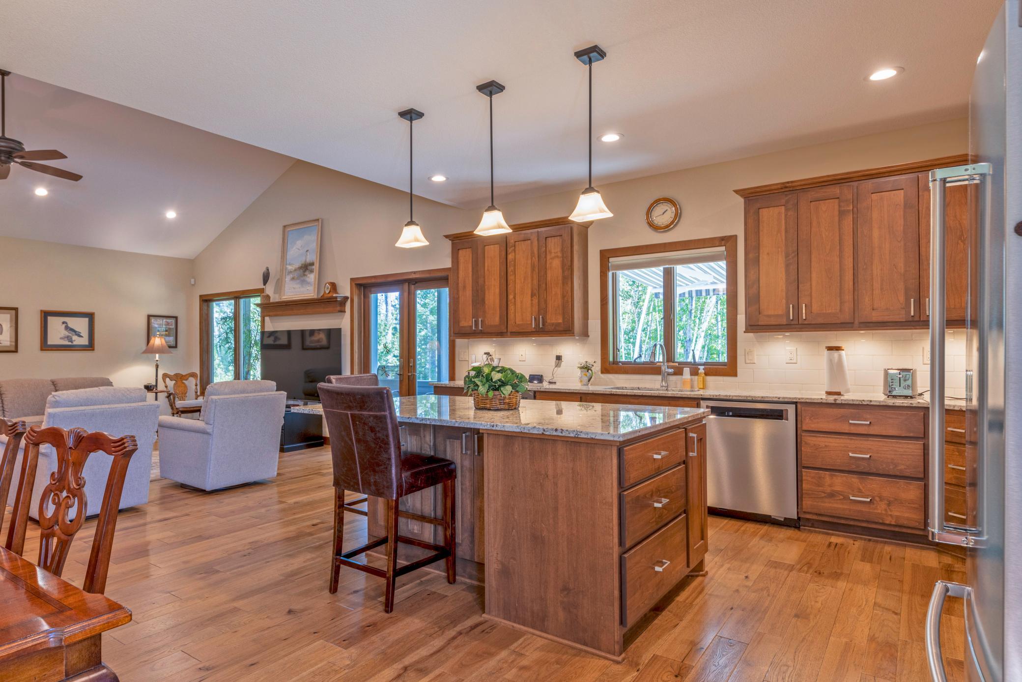 2020 single family home for sale at 980 SW 22nd in Grand Rapids, MN — 3 bed, 2 bath (photo 12 of 25)