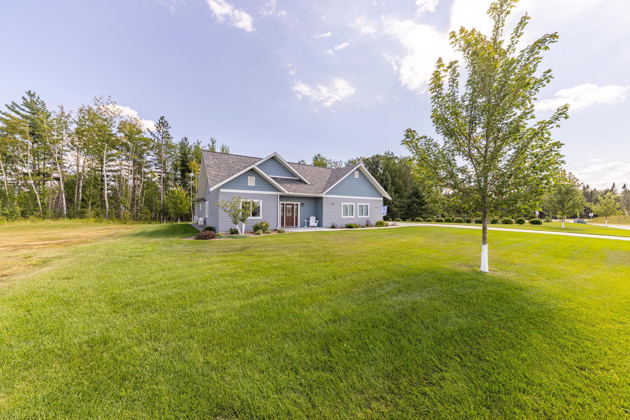 2020 single family home for sale at 980 SW 22nd in Grand Rapids, MN — 3 bed, 2 bath (photo 4 of 25)