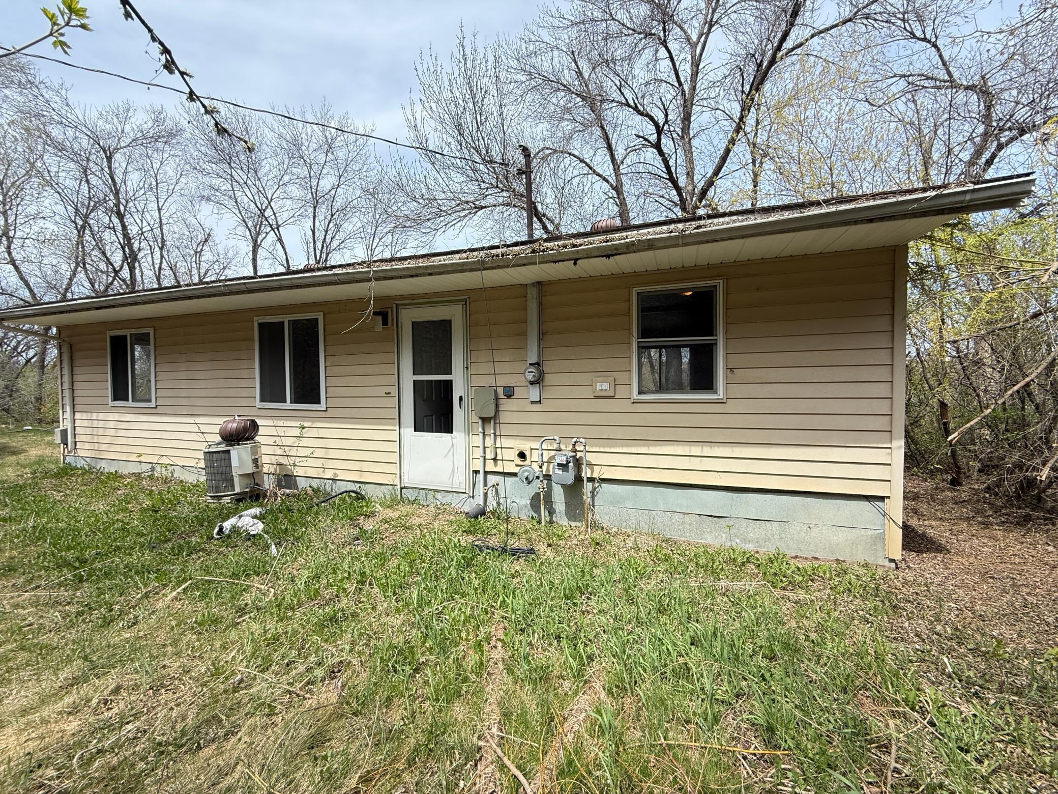 622 Valley Avenue SE, Valley City ND 58072 - Photo 4 of 19
