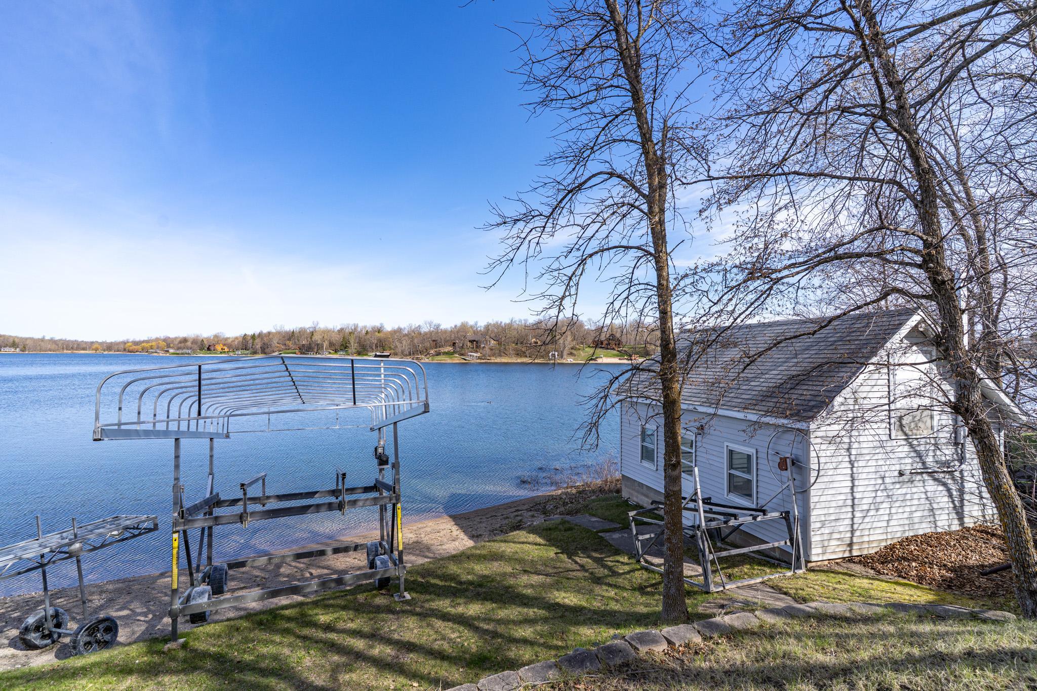 1971 single family home for sale at 18619 390th Street SE in Erskine, MN — 3 bed, 1 bath (photo 28 of 45)