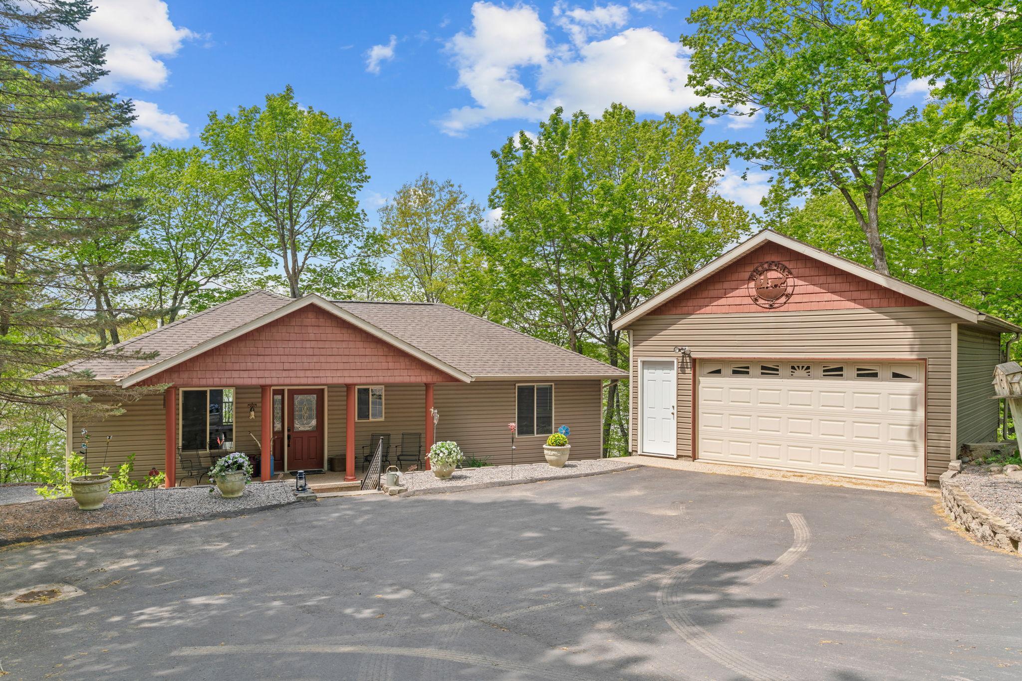 2007 single family home for sale at 10039 Amigo Trail in Grey Eagle, MN — 3 bed, 2 bath (photo 2 of 15)