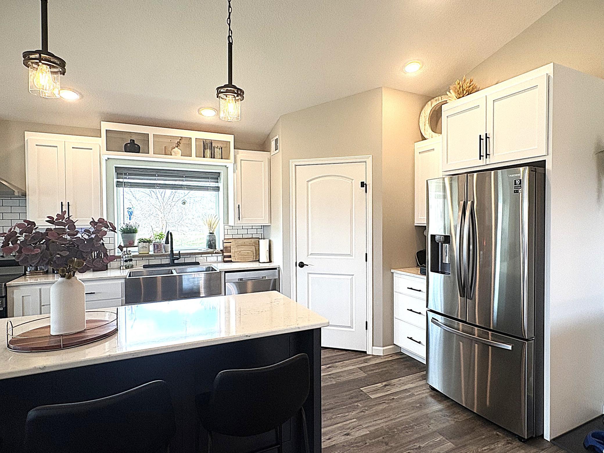 2021 single family home for sale at 7822 Hummingbird Lane SW in Alexandria, MN — 4 bed, 3 bath (photo 20 of 81)
