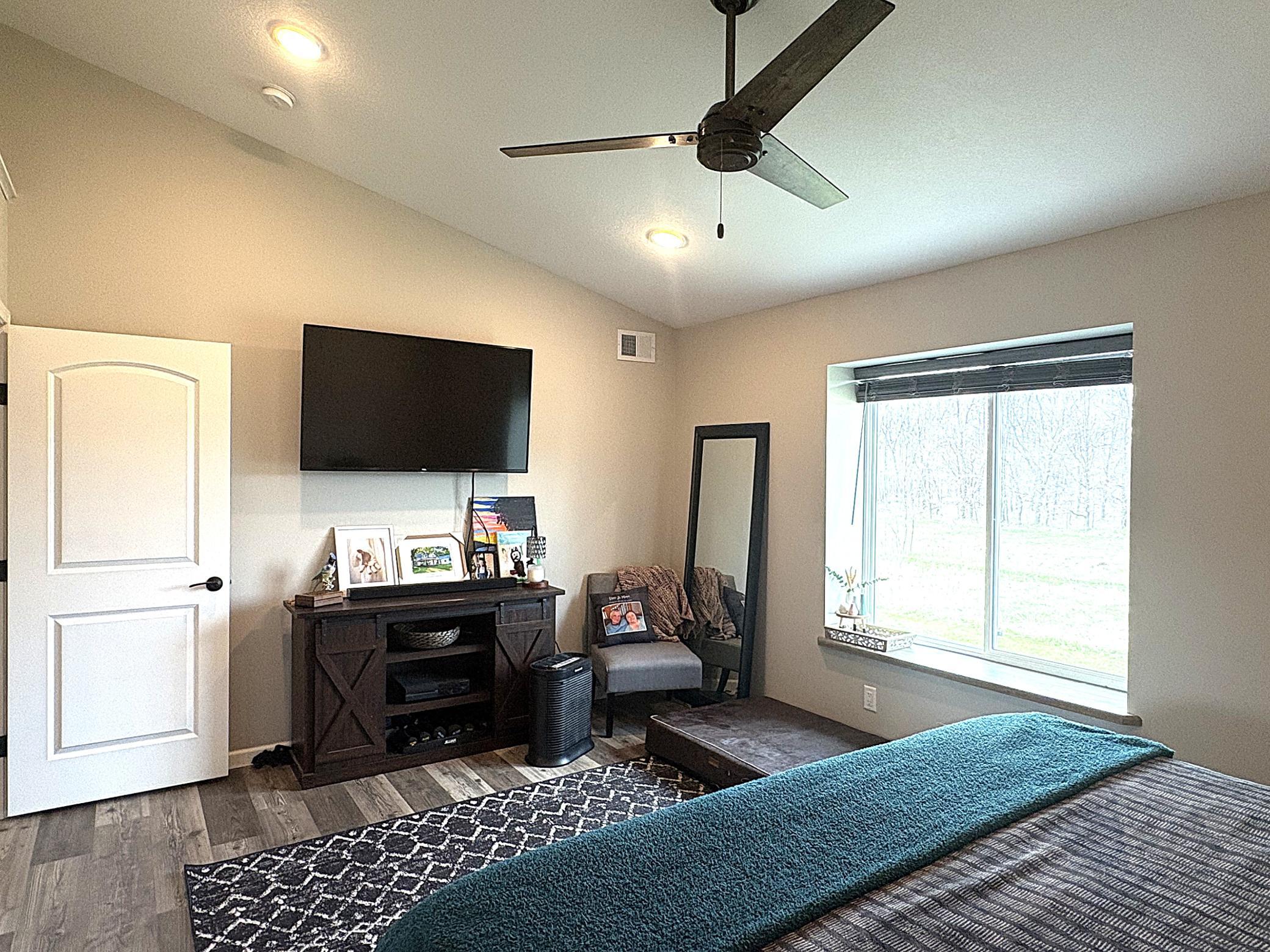 2021 single family home for sale at 7822 Hummingbird Lane SW in Alexandria, MN — 4 bed, 3 bath (photo 36 of 81)