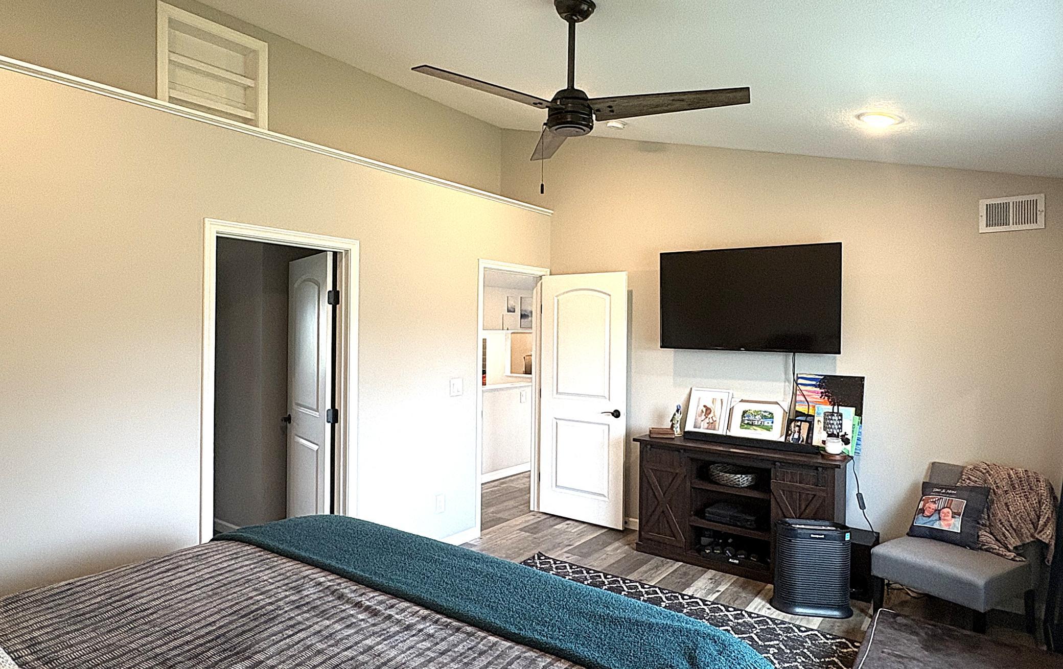 2021 single family home for sale at 7822 Hummingbird Lane SW in Alexandria, MN — 4 bed, 3 bath (photo 38 of 81)