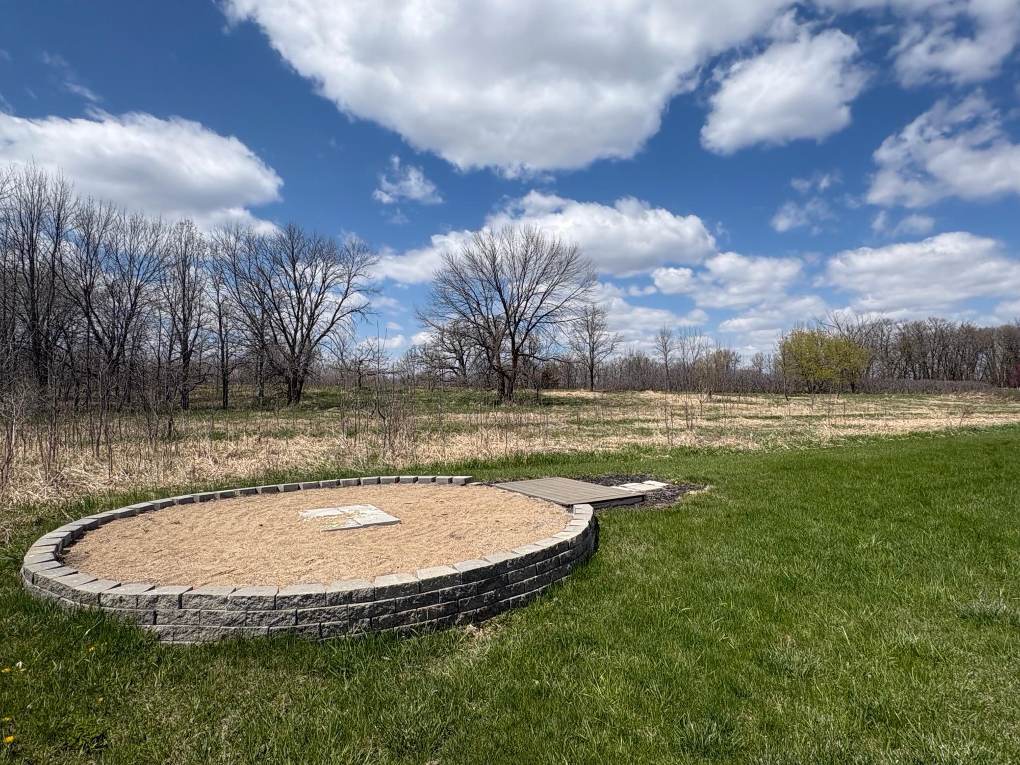 2021 single family home for sale at 7822 Hummingbird Lane SW in Alexandria, MN — 4 bed, 3 bath (photo 68 of 81)