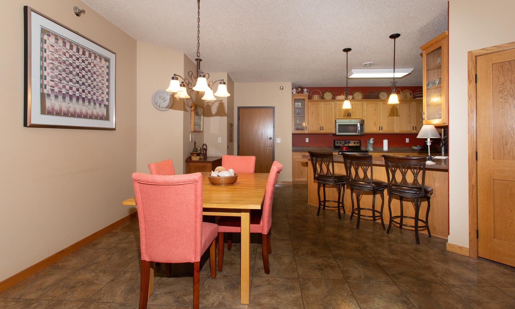 203 6th Street S, Unit 101, Moorhead MN 56560 - Photo 17 of 31