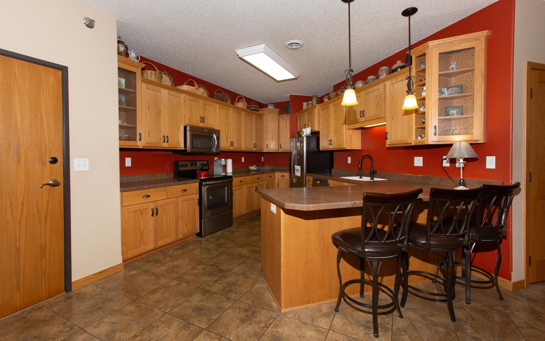 203 6th Street S, Unit 101, Moorhead MN 56560 - Photo 5 of 31