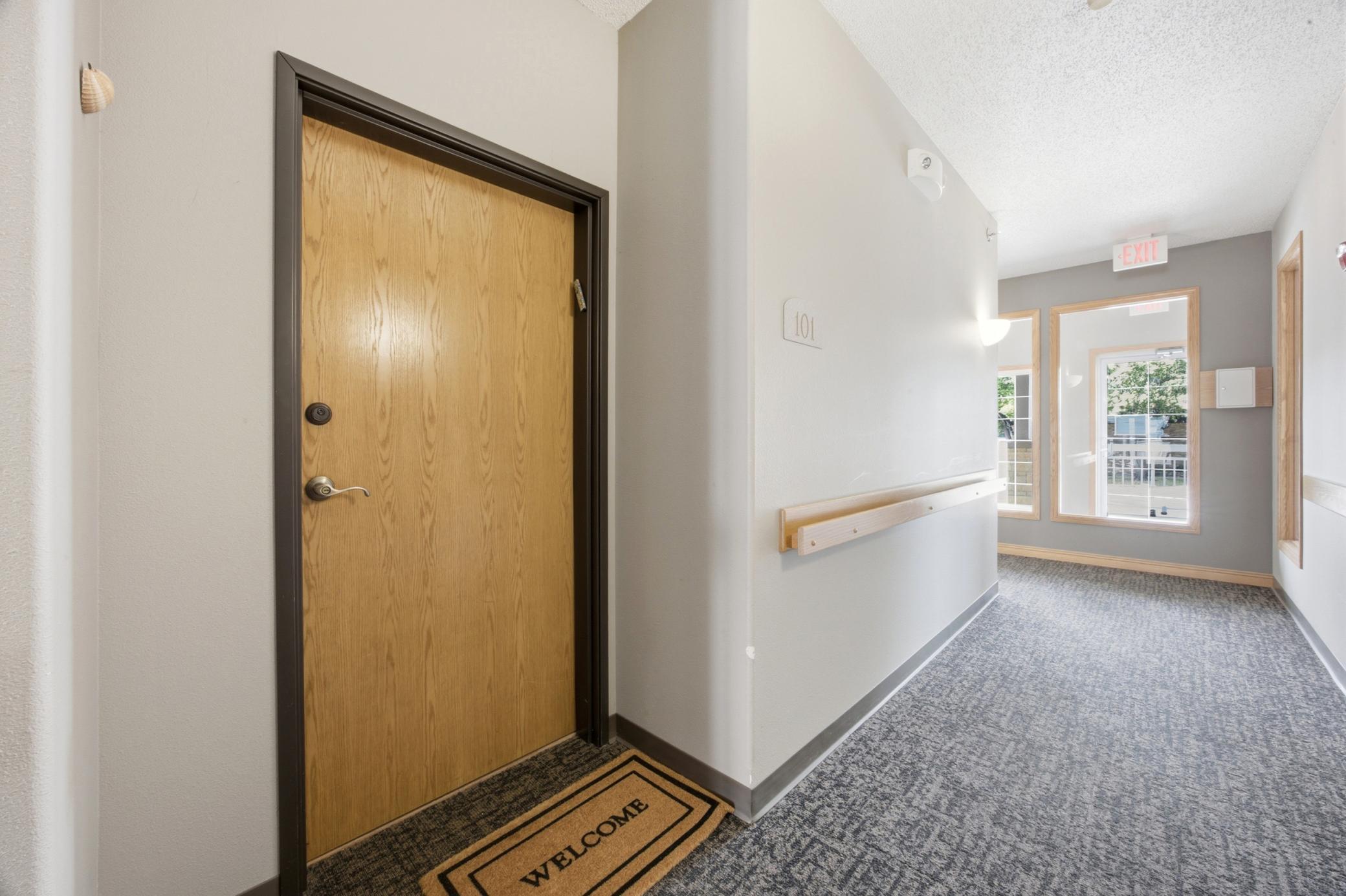 2008 condo for sale at 203 6th Street S, Unit 101 in Moorhead, MN — 2 bed, 2 bath (photo 2 of 27)