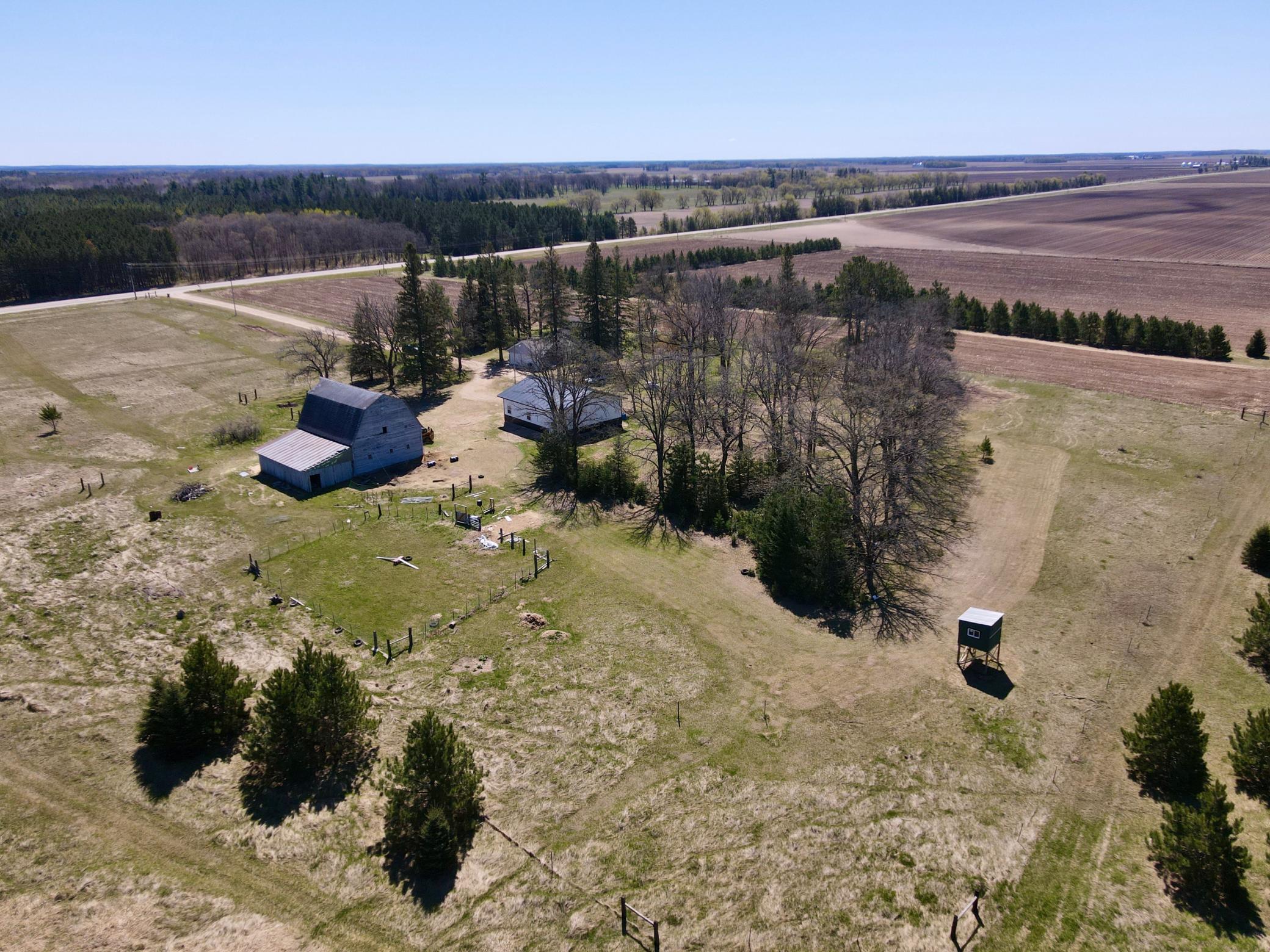 1900 single family home for sale at 17657 County Road 26 in Verndale, MN — 4 bed, 2 bath (photo 8 of 29)