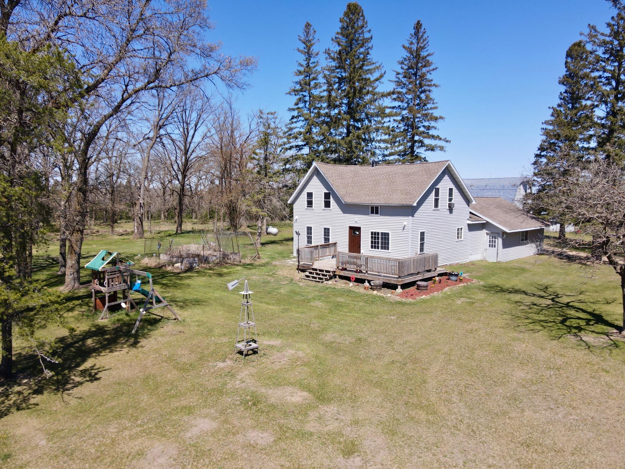 1900 single family home for sale at 17657 County Road 26 in Verndale, MN — 4 bed, 2 bath (photo 9 of 29)