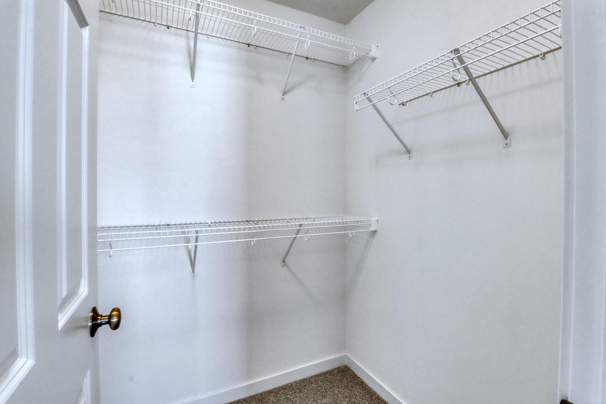 2026 single family home for sale at 6856 Belding Drive S in Fargo, ND — 4 bed, 3 bath (photo 36 of 43)