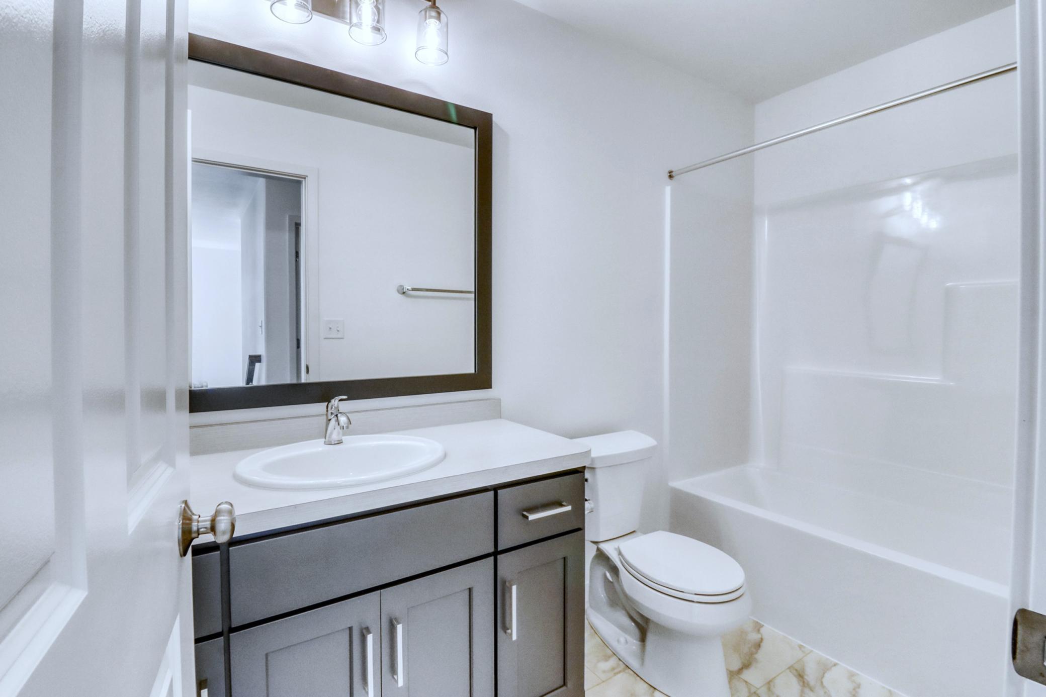 2026 single family home for sale at 6856 Belding Drive S in Fargo, ND — 4 bed, 3 bath (photo 40 of 43)