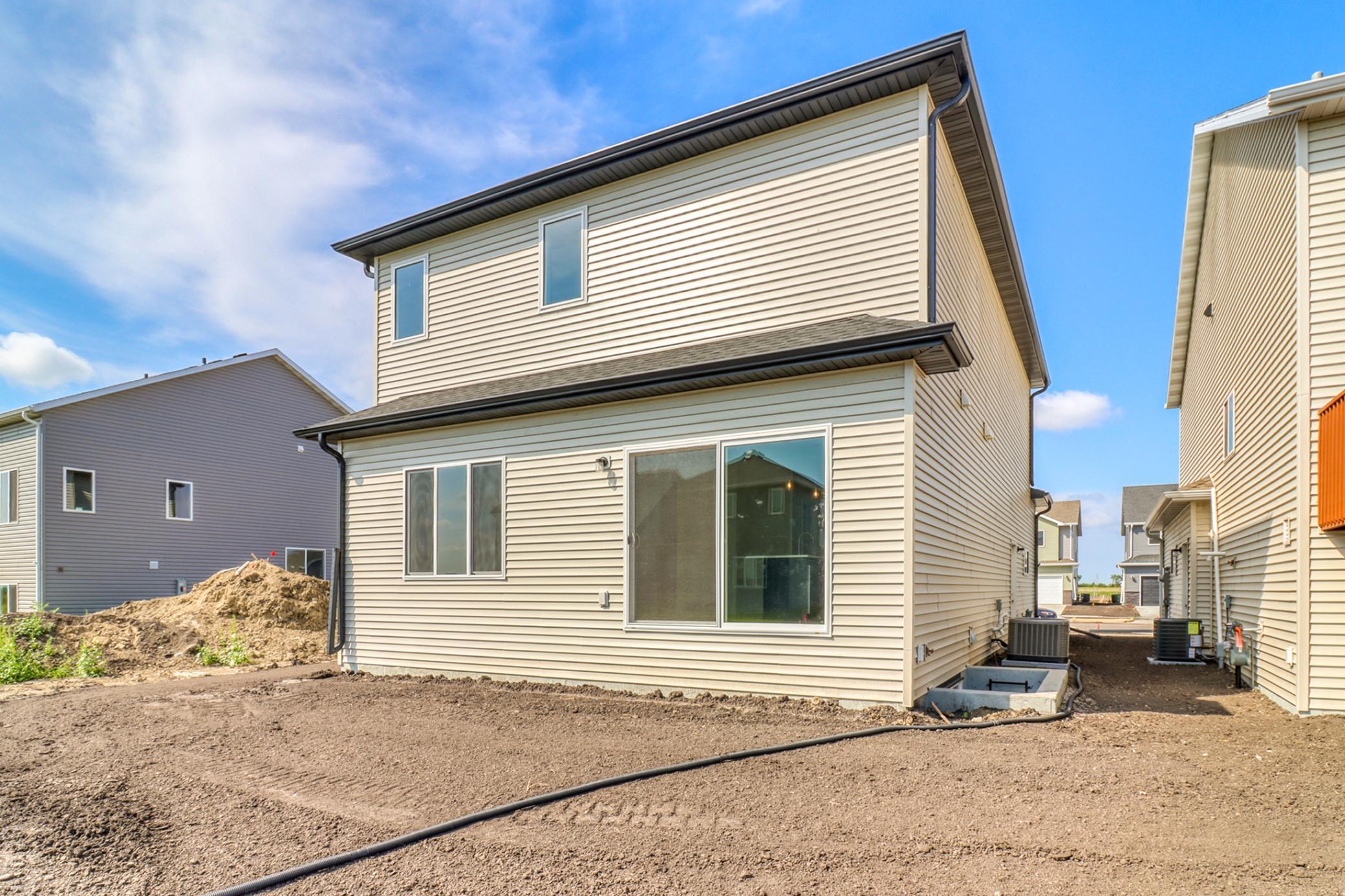 2026 single family home for sale at 6856 Belding Drive S in Fargo, ND — 4 bed, 3 bath (photo 41 of 43)