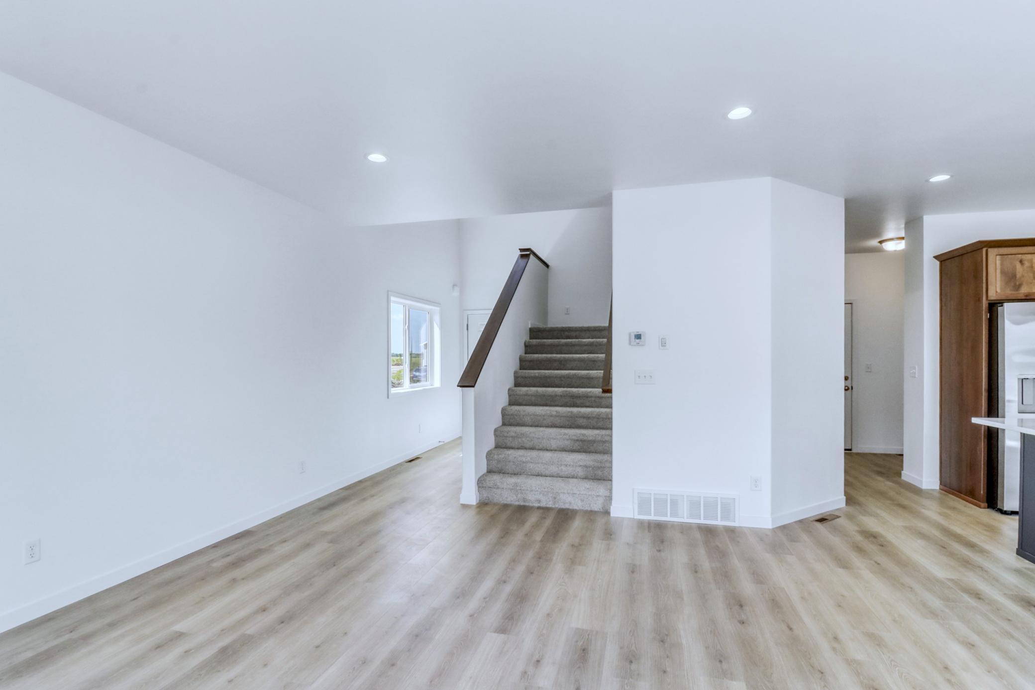 2026 single family home for sale at 6856 Belding Drive S in Fargo, ND — 4 bed, 3 bath (photo 7 of 43)