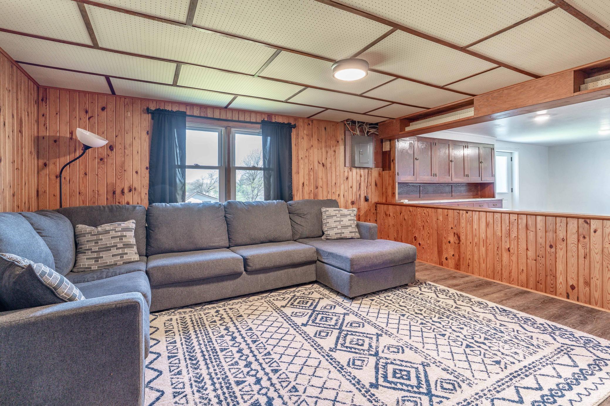 1959 single family home for sale at 326 W Gustavus Avenue in Fergus Falls, MN — 3 bed, 2 bath (photo 28 of 57)