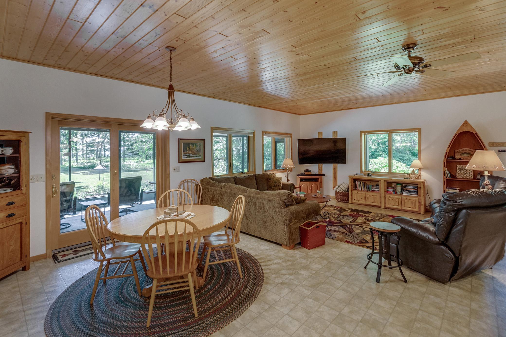 11027 Oak Point Road NW, Cass Lake MN 56633 - Photo 6 of 43