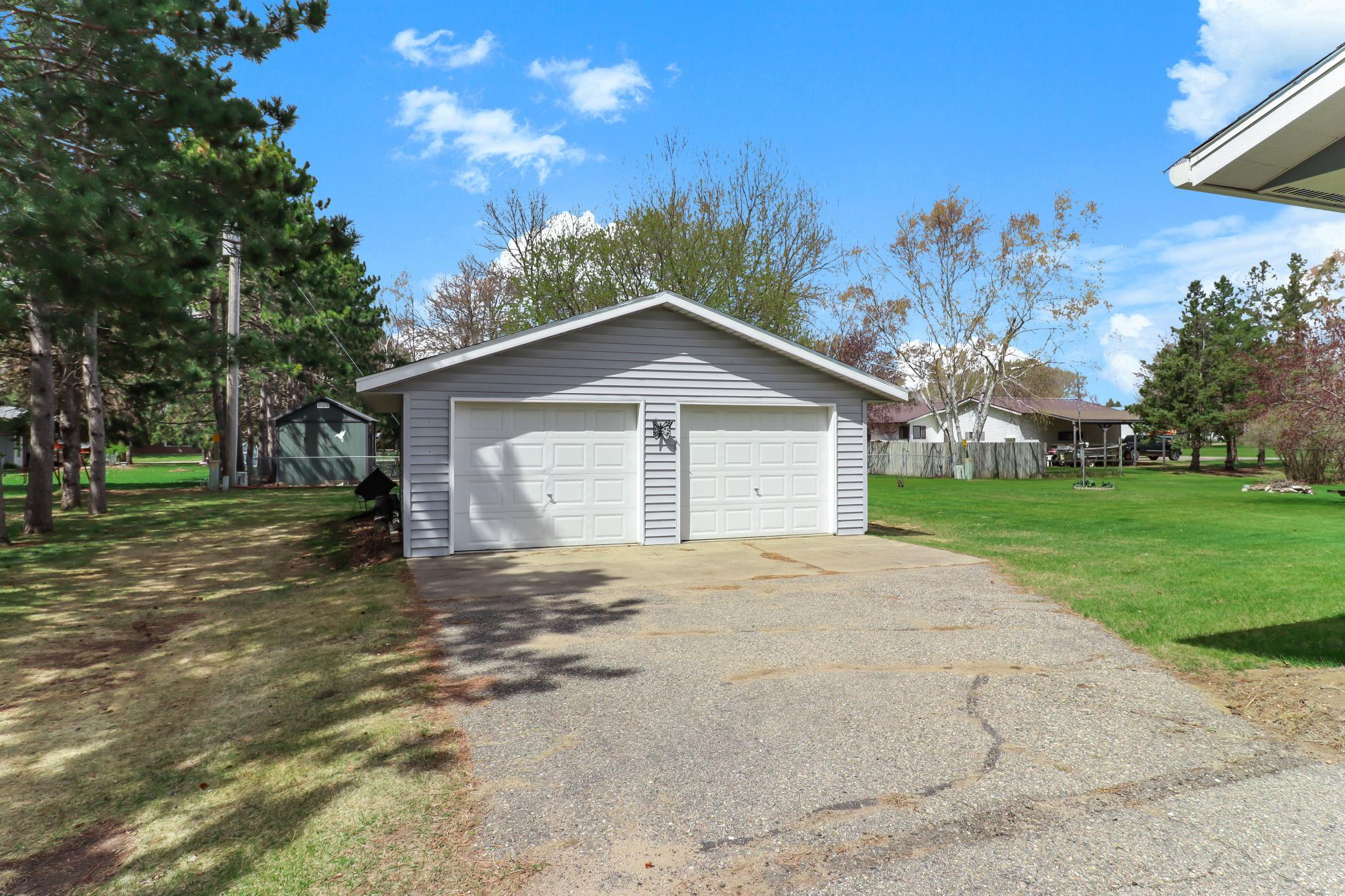 418 N Clayborn Avenue, Parkers Prairie MN 56361 - Photo 11 of 36