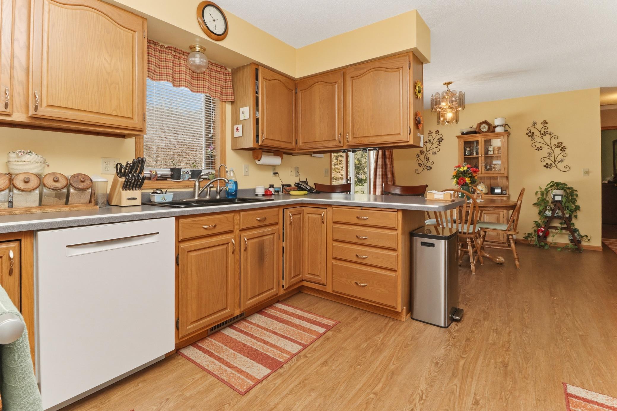 418 N Clayborn Avenue, Parkers Prairie MN 56361 - Photo 20 of 36