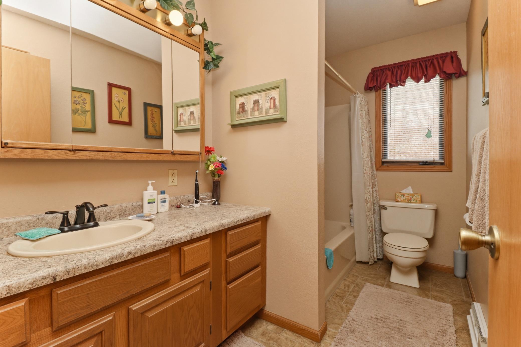 418 N Clayborn Avenue, Parkers Prairie MN 56361 - Photo 25 of 36