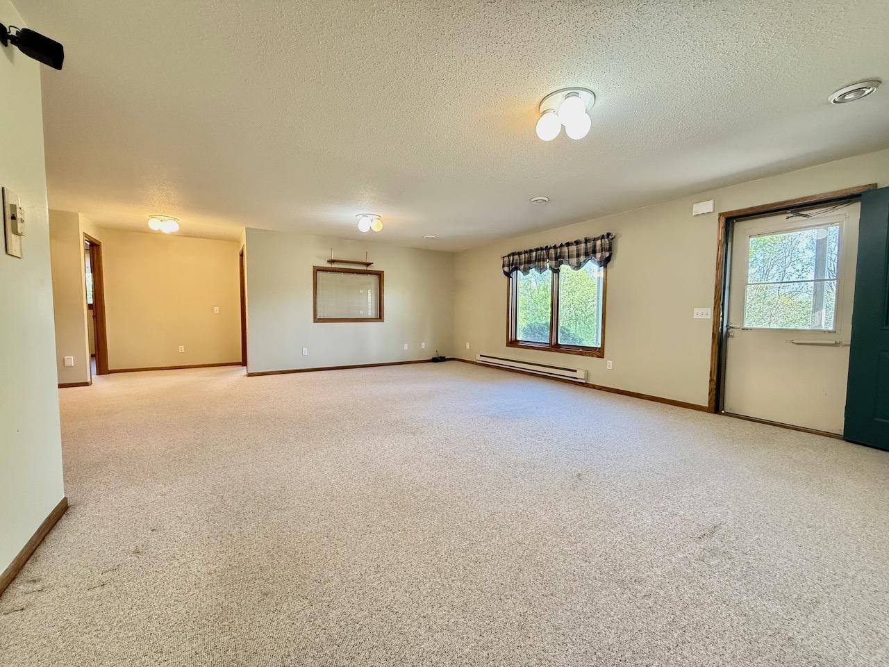 1997 single family home for sale at 1400 S Cascade Street in Fergus Falls, MN — 4 bed, 3 bath (photo 26 of 53)