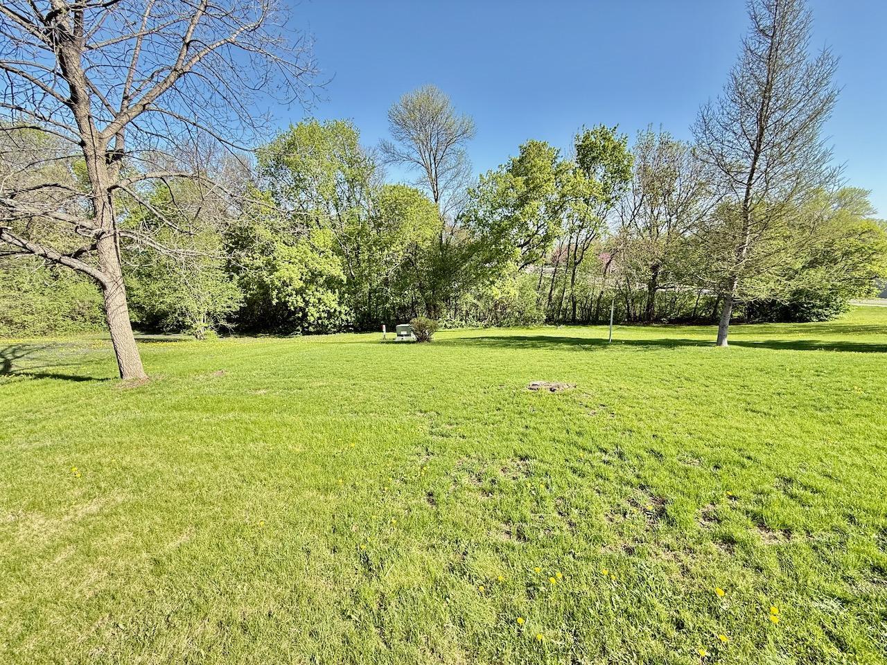 1997 single family home for sale at 1400 S Cascade Street in Fergus Falls, MN — 4 bed, 3 bath (photo 48 of 53)