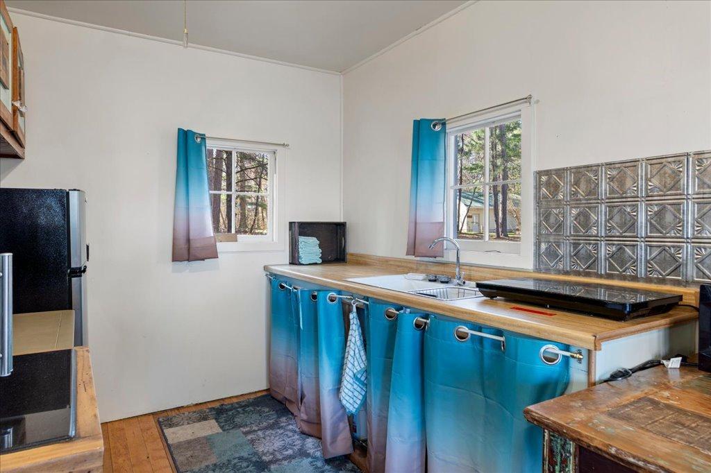 1940 single family home for sale at 47022 189th Avenue in McGregor, MN — 1 bed, 0 bath (photo 3 of 11)