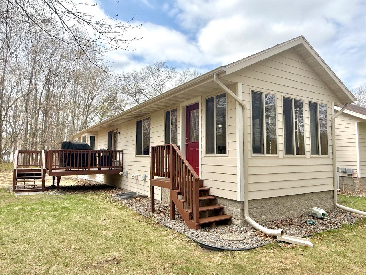 2006 single family home for sale at 8485 County Road 123 in Brainerd, MN — 4 bed, 3 bath (photo 5 of 33)