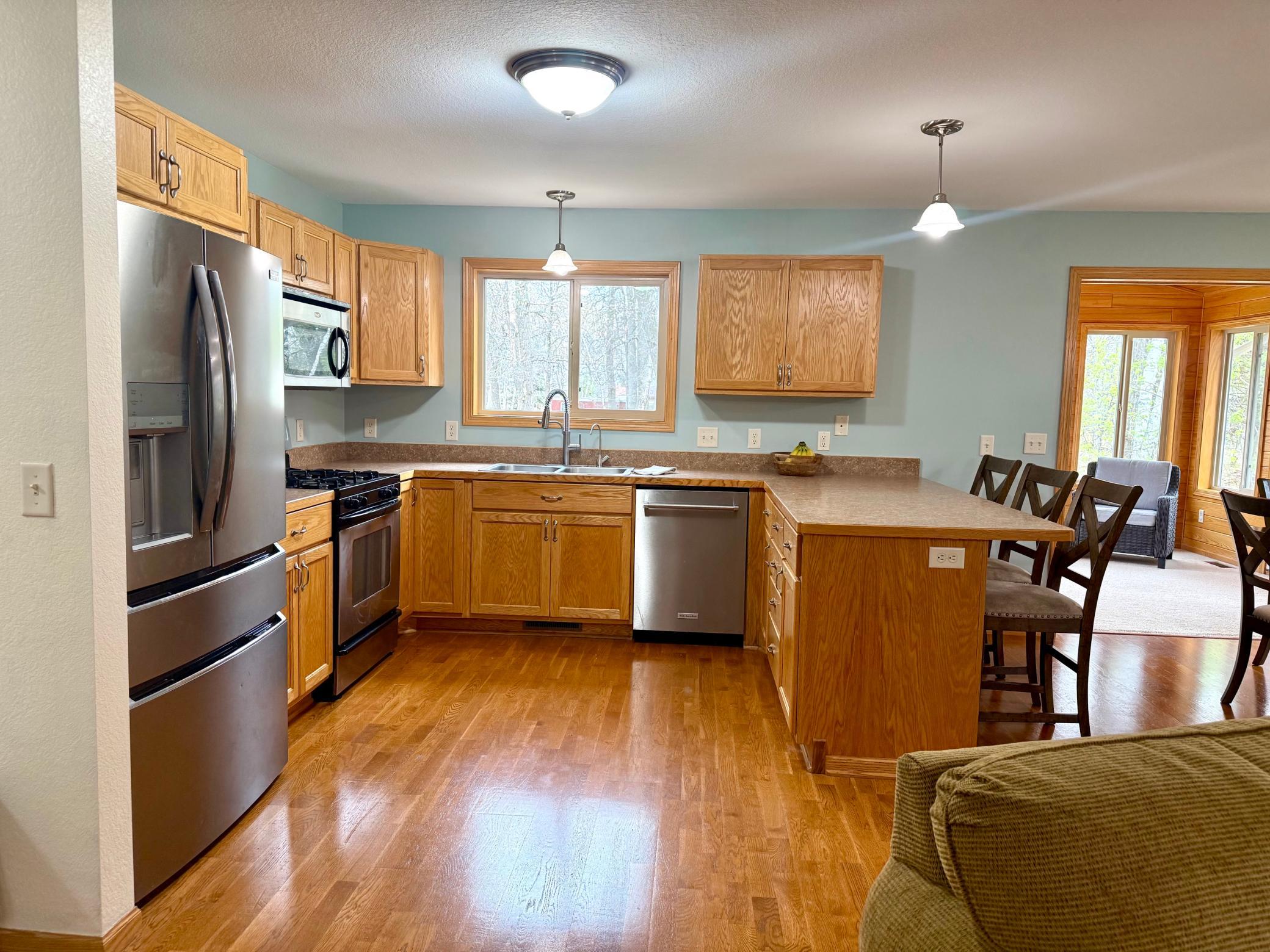 2006 single family home for sale at 8485 County Road 123 in Brainerd, MN — 4 bed, 3 bath (photo 7 of 33)
