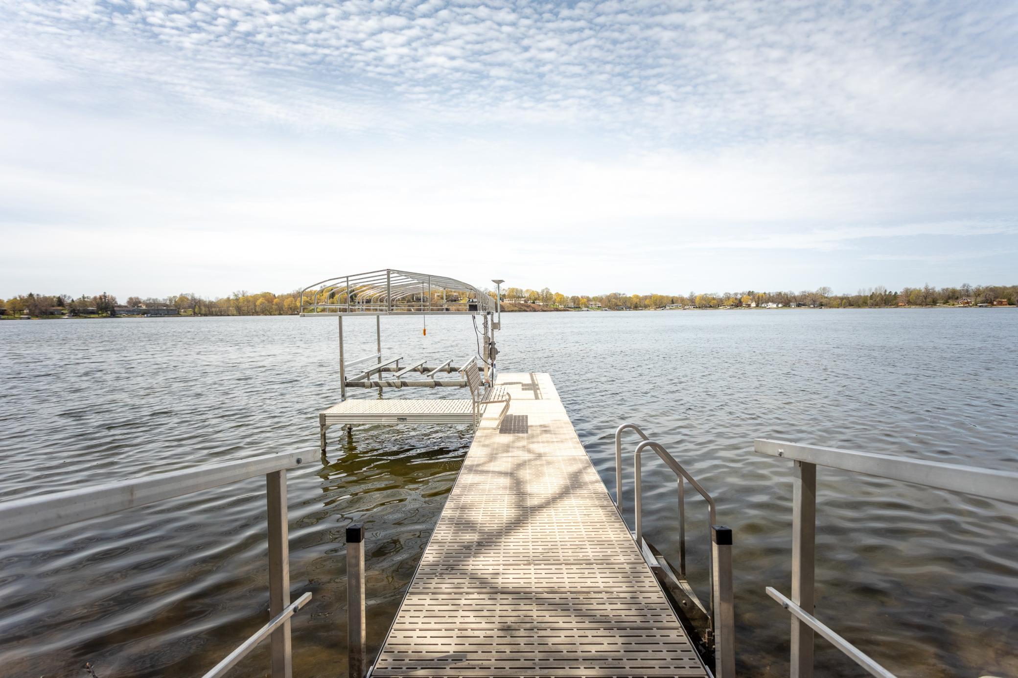 1975 single family home for sale at 524 E Lake Cowdry Road NW in Alexandria, MN — 4 bed, 2 bath (photo 24 of 30)