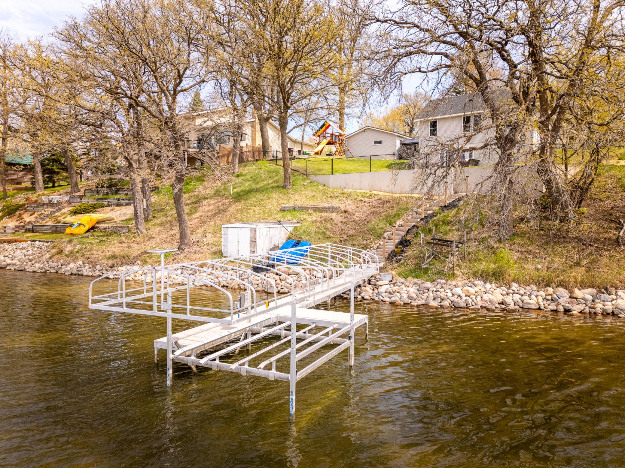 1975 single family home for sale at 524 E Lake Cowdry Road NW in Alexandria, MN — 4 bed, 2 bath (photo 29 of 30)