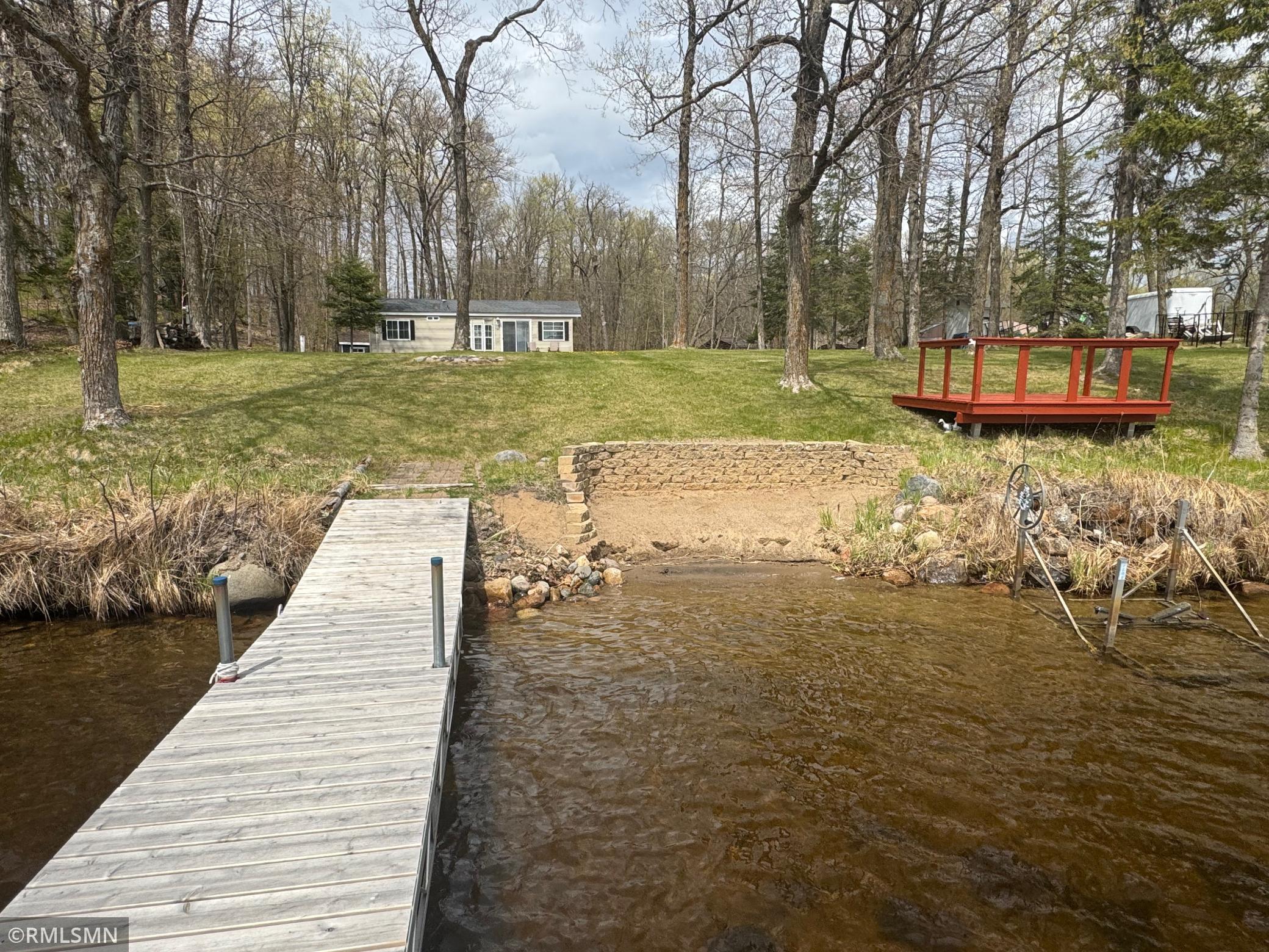 1998 single family home for sale at 42610 305th Place in Aitkin, MN — 1 bed, 1 bath (photo 11 of 28)