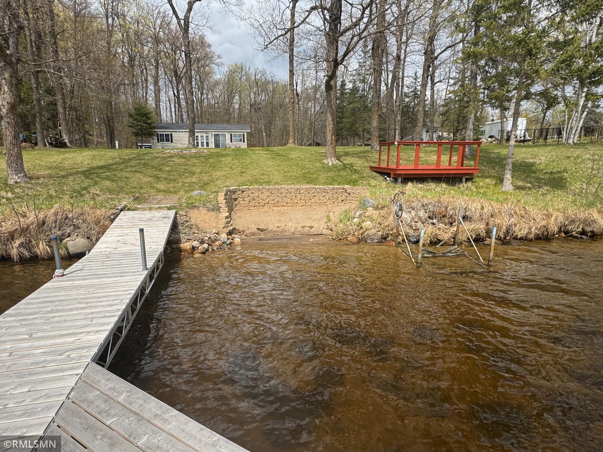 1998 single family home for sale at 42610 305th Place in Aitkin, MN — 1 bed, 1 bath (photo 12 of 28)