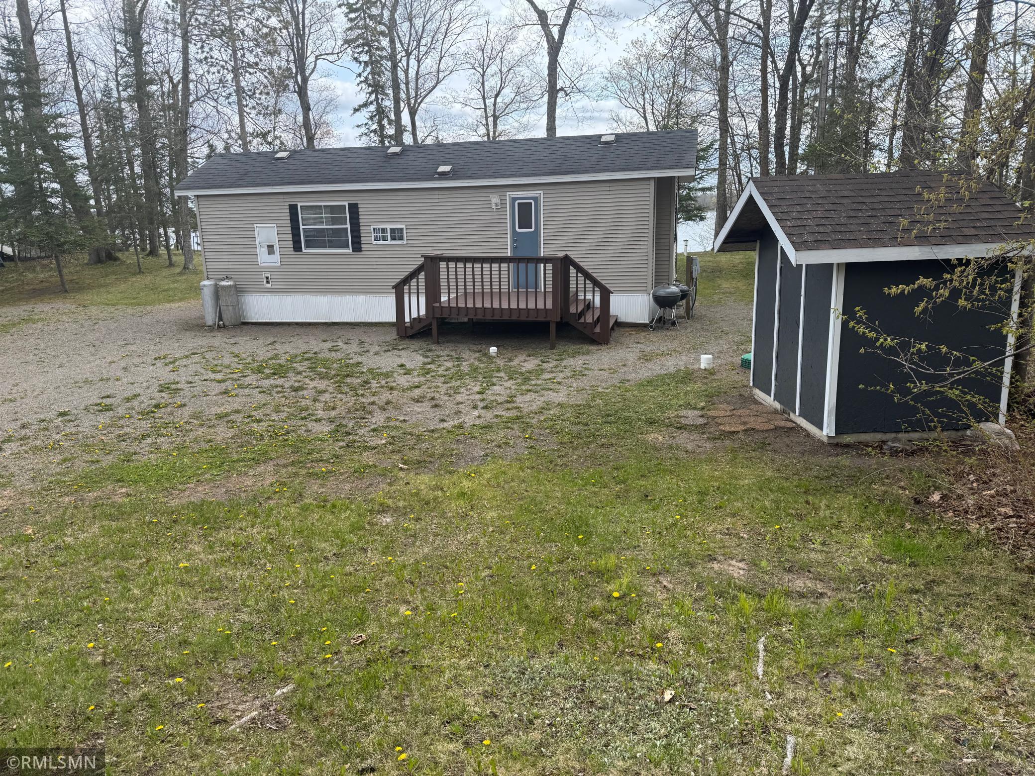 1998 single family home for sale at 42610 305th Place in Aitkin, MN — 1 bed, 1 bath (photo 3 of 28)