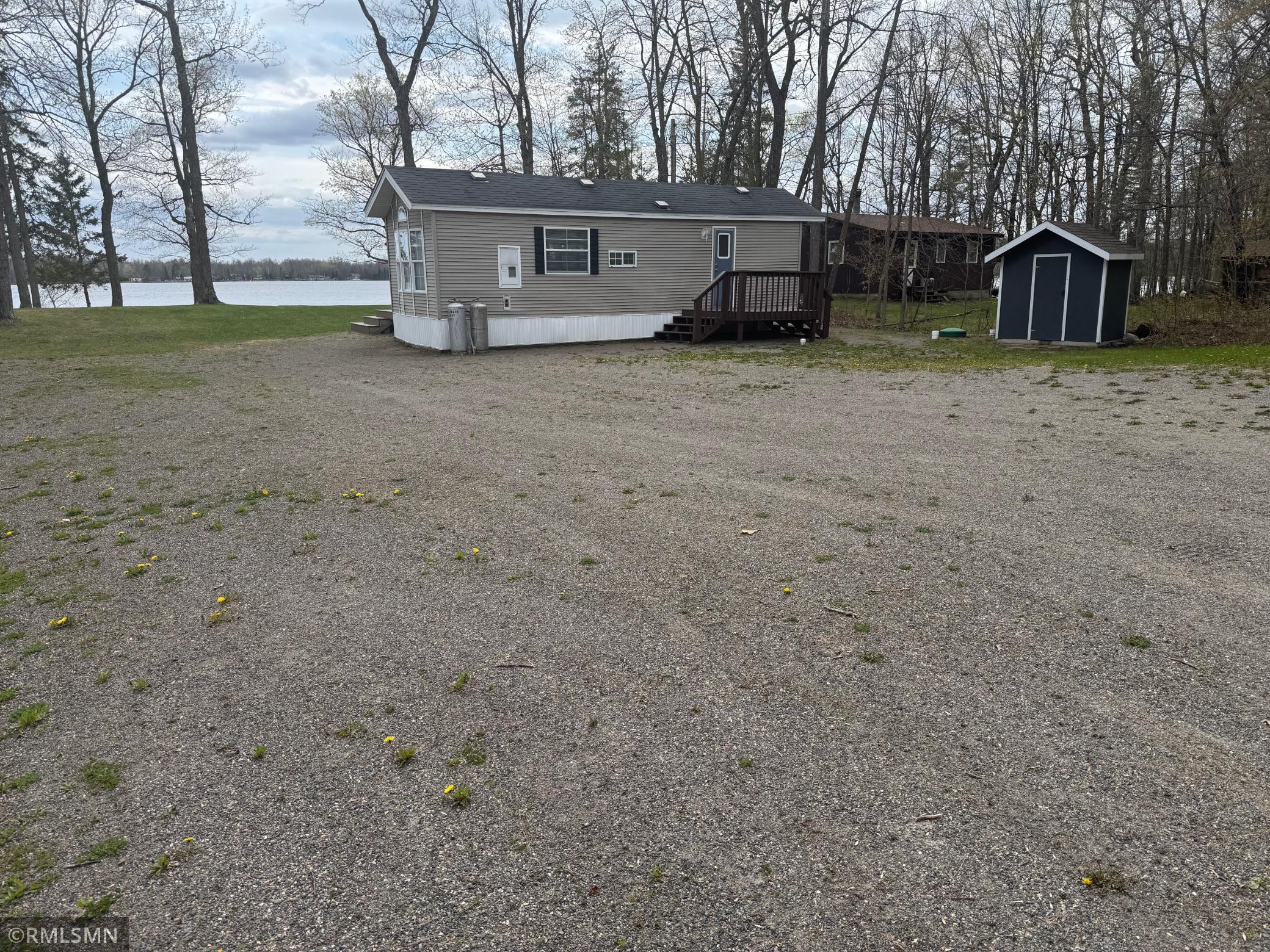 1998 single family home for sale at 42610 305th Place in Aitkin, MN — 1 bed, 1 bath (photo 4 of 28)