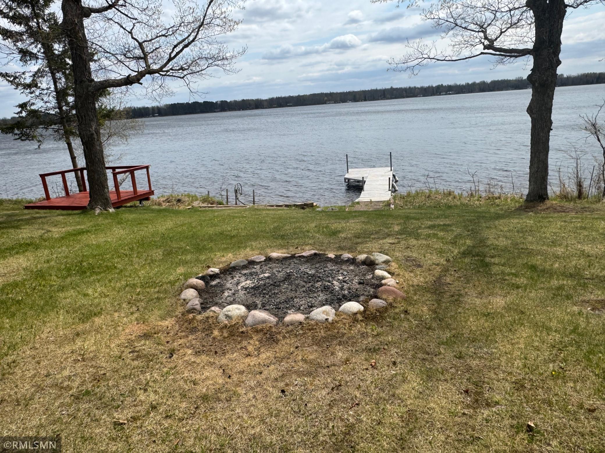 1998 single family home for sale at 42610 305th Place in Aitkin, MN — 1 bed, 1 bath (photo 7 of 28)