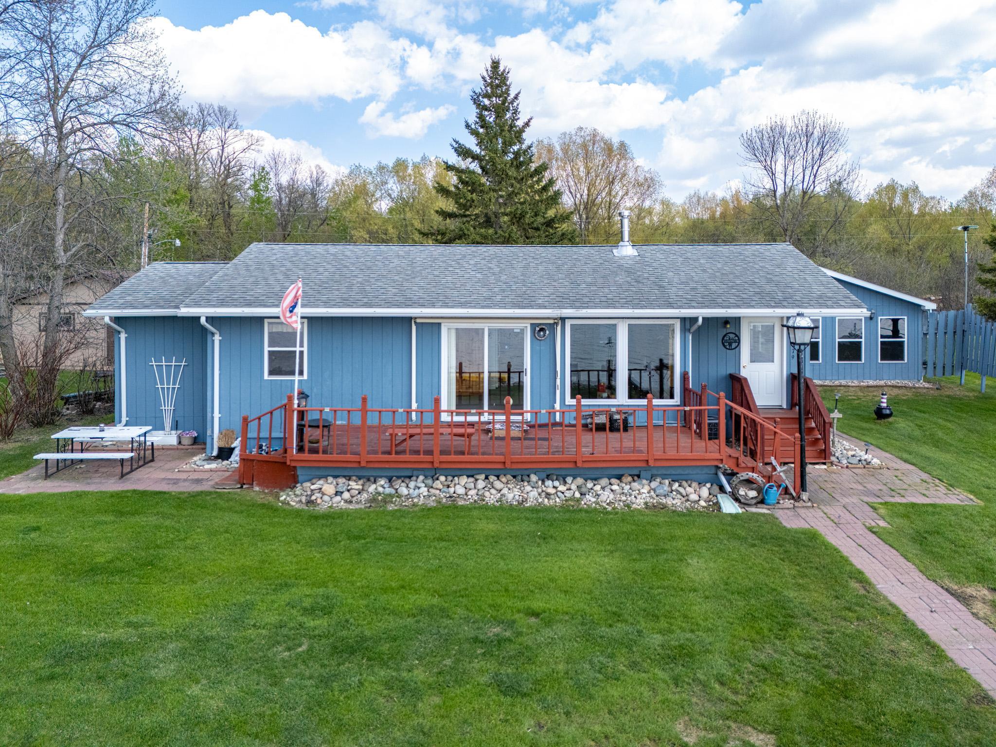 1992 single family home for sale at 34479 E Trinity Point Road SE in Mentor, MN — 2 bed, 2 bath (photo 19 of 35)